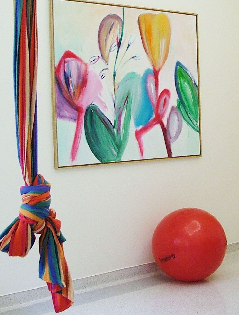 Abstraktes Blumenbild im Geburtshaus Klinikum Westend